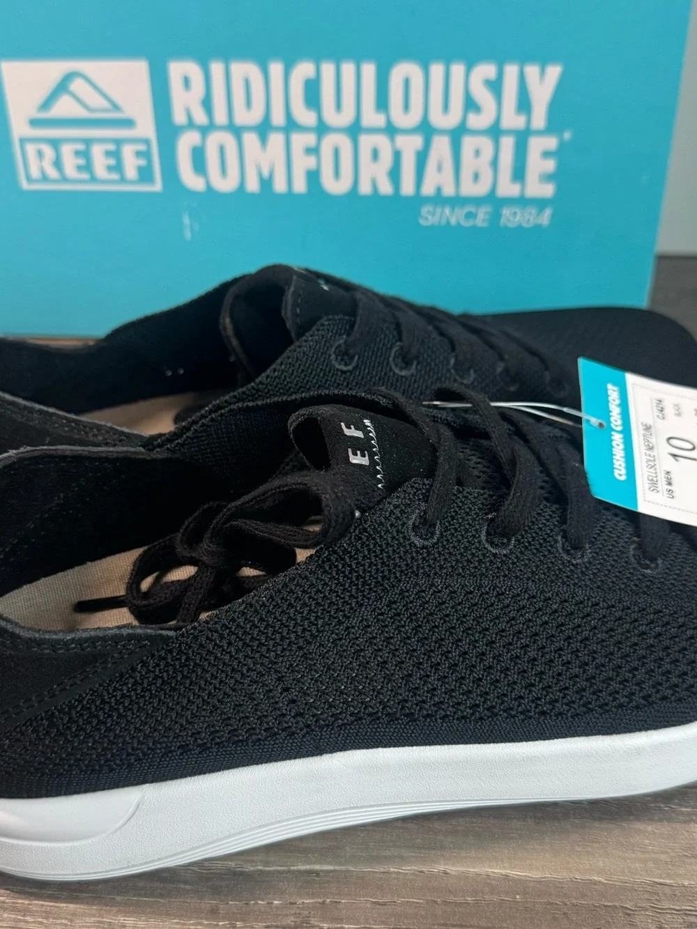 Reef Swellsole Neptune Cushion Comfort Shoes size 10 $79.99